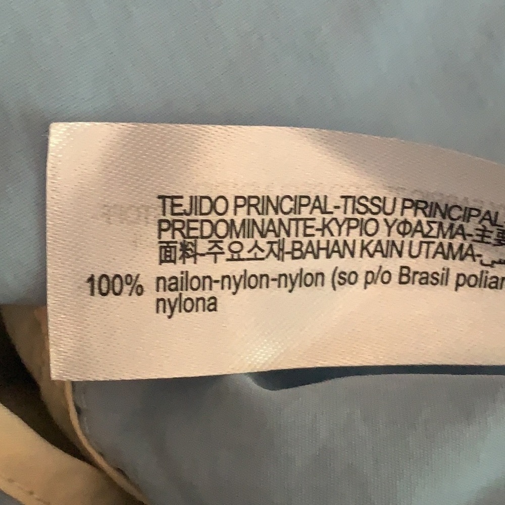 NWT. Zara Blue/Cream Combination Cropped Raincoat/Windbreaker Jacket. Size M. - Picture 7 of 8